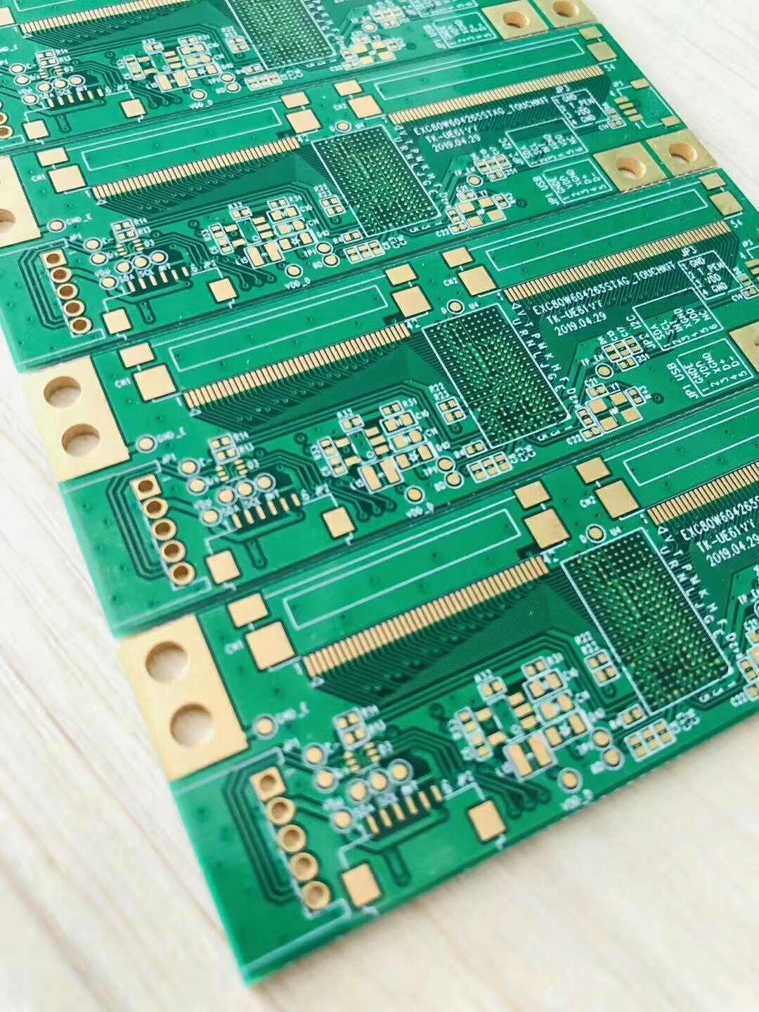 PCB主要原材料采購(gòu)數(shù)量同比變化分析